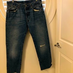Levi’s distressed boyfriend jeans